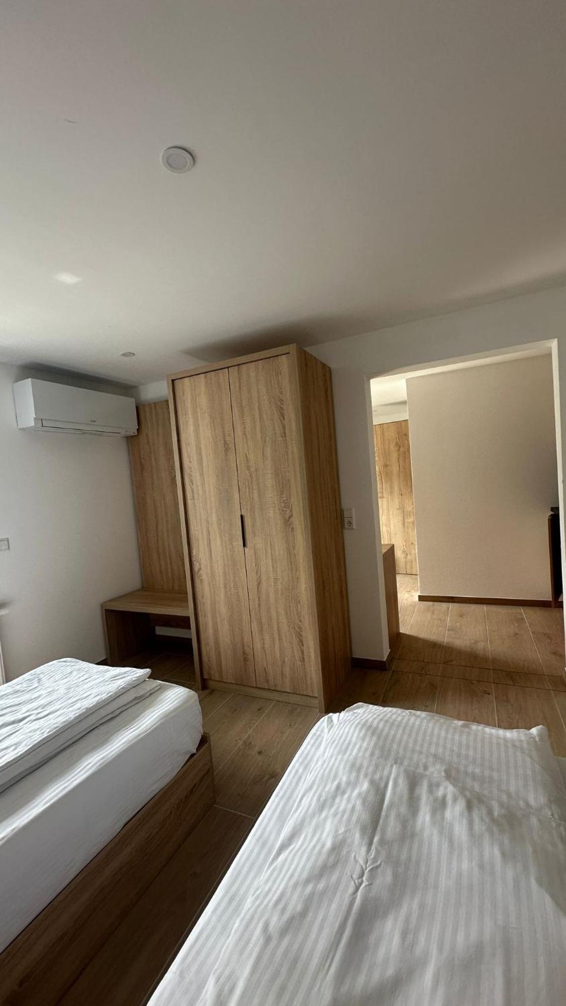 B&S Aparthotel Weißenhorn 외부 사진